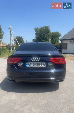 Седан Audi A8 2013 в 