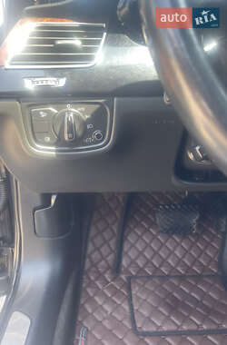 Седан Audi A8 2013 в 