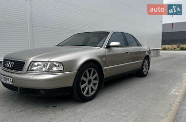 Седан Audi A8 2000 в 