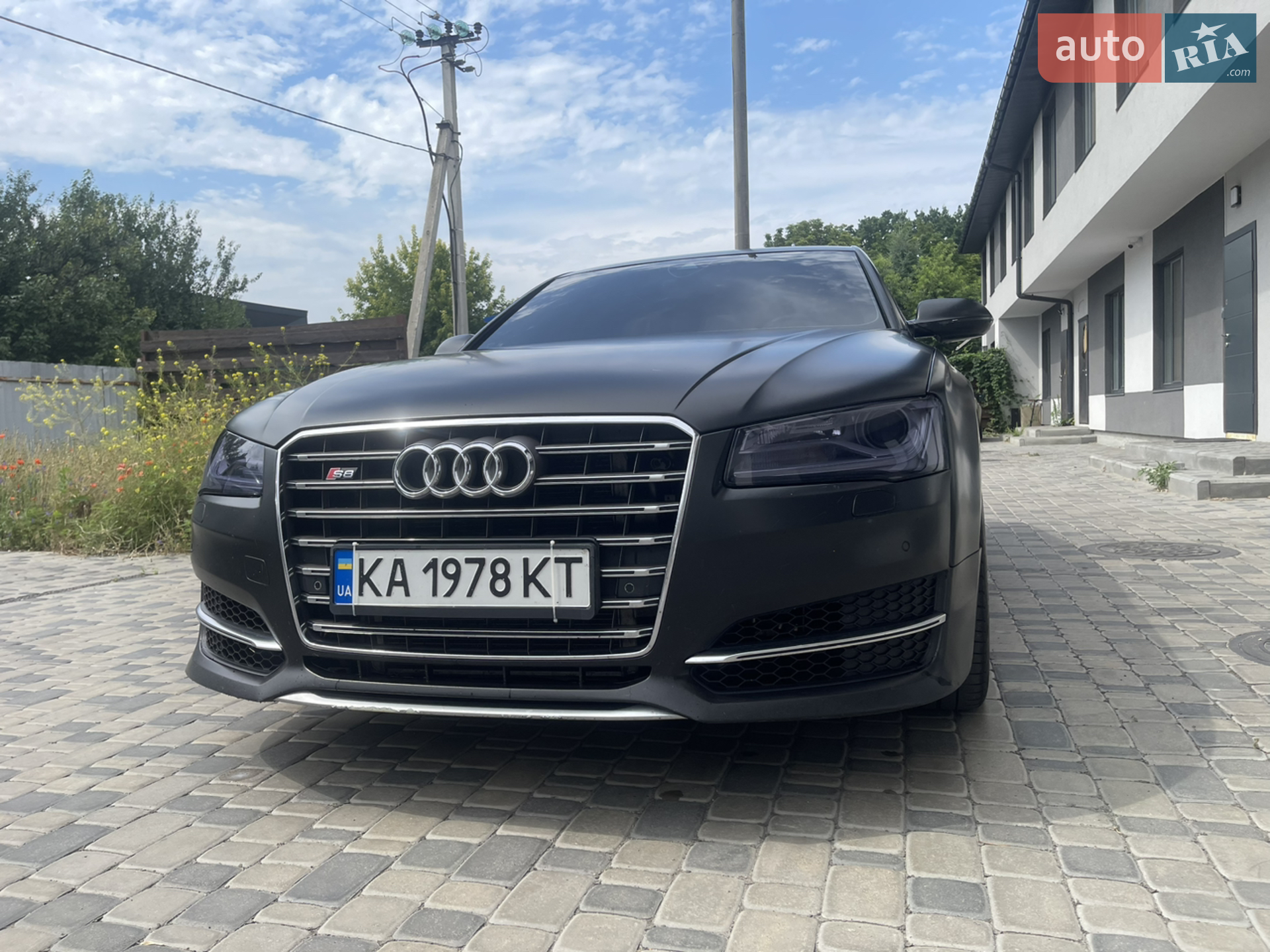 2010 Audi A8 - фото 1