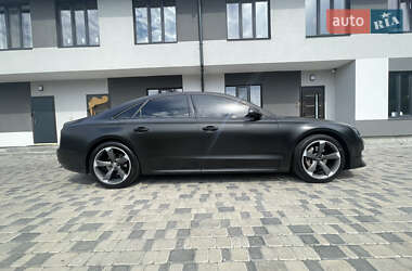 Седан Audi A8 2010 в 