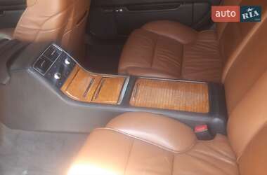 Седан Audi A8 2004 в 