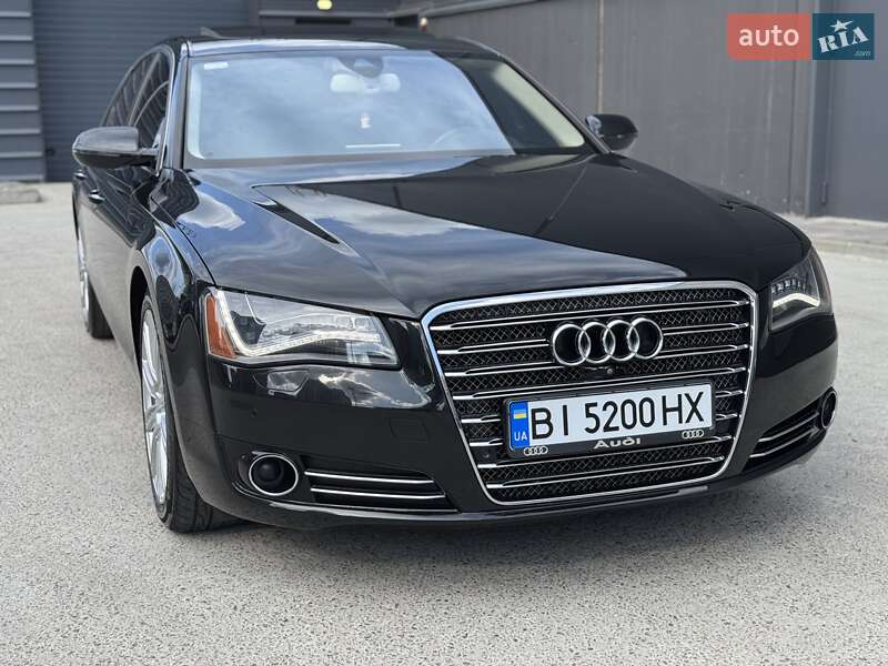 Седан Audi A8 2013 в Києві