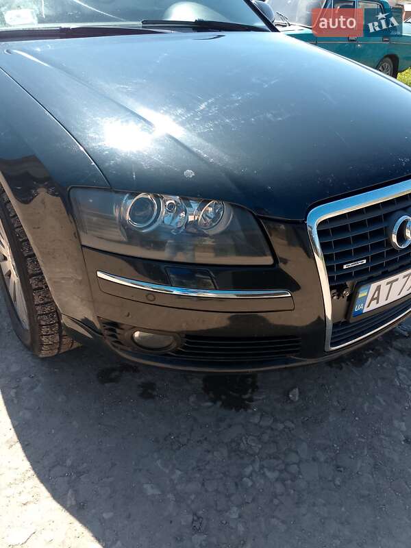 Седан Audi A8 2005 в Києві