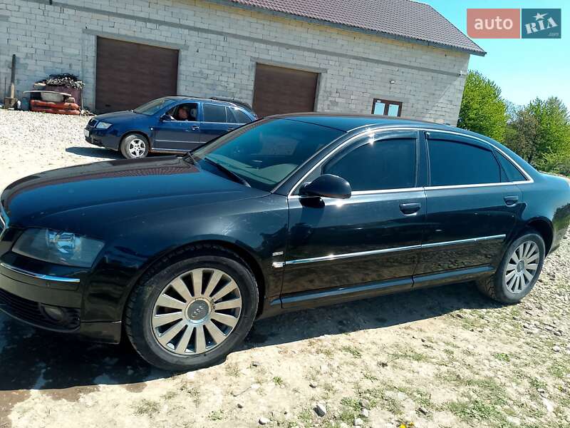 Седан Audi A8 2005 в Києві
