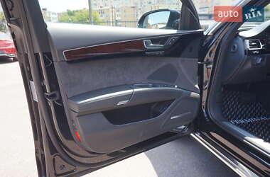 Седан Audi A8 2013 в 