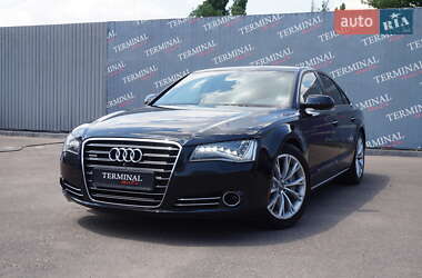 Седан Audi A8 2013 в 