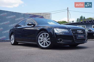Седан Audi A8 2013 в 