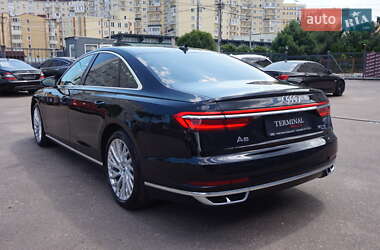 Седан Audi A8 2020 в 