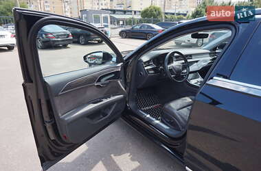 Седан Audi A8 2020 в 