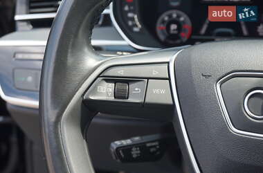 Седан Audi A8 2020 в 