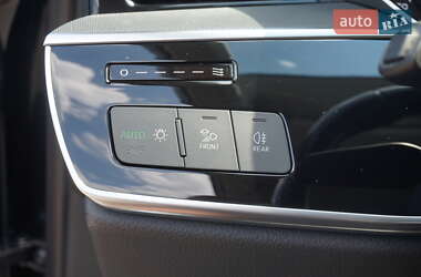 Седан Audi A8 2020 в 