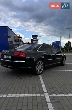 Седан Audi A8 2005 в 