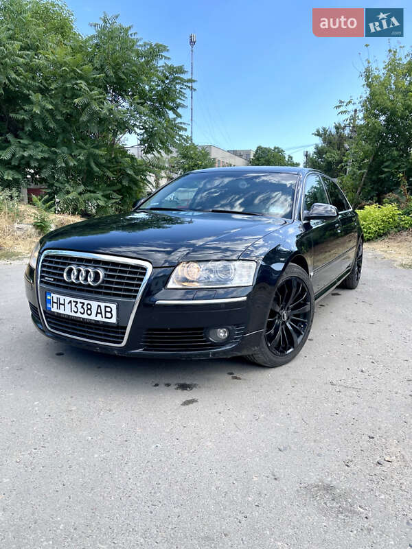 Седан Audi A8 2007 в Одесі