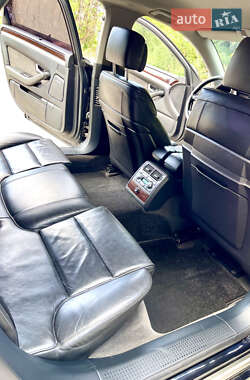 Седан Audi A8 2007 в 