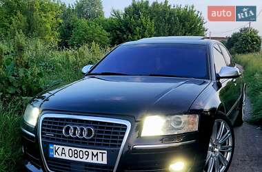 Седан Audi A8 2003 в 
