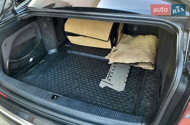 Седан Audi A8 2003 в 