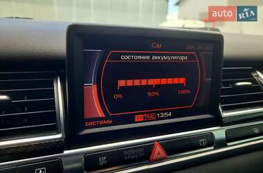 Седан Audi A8 2003 в 