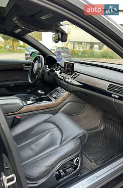 Седан Audi A8 2015 в 