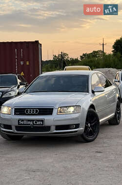 Седан Audi A8 2004 в 