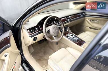 Седан Audi A8 2003 в 