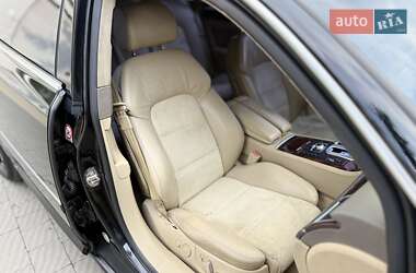 Седан Audi A8 2003 в 