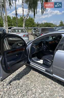 Седан Audi A8 2006 в 