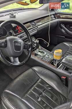 Седан Audi A8 2007 в 
