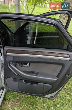 Седан Audi A8 2007 в 