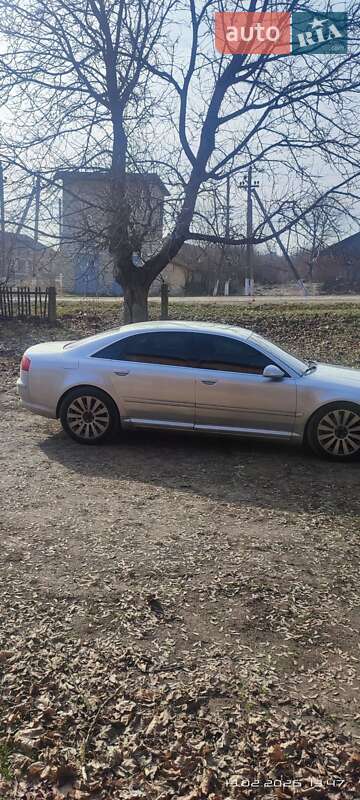 Седан Audi A8 2002 в Черновцах