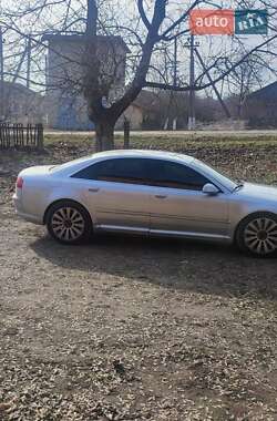Седан Audi A8 2002 в 