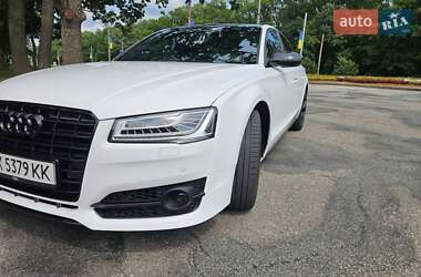 Седан Audi A8 2012 в 