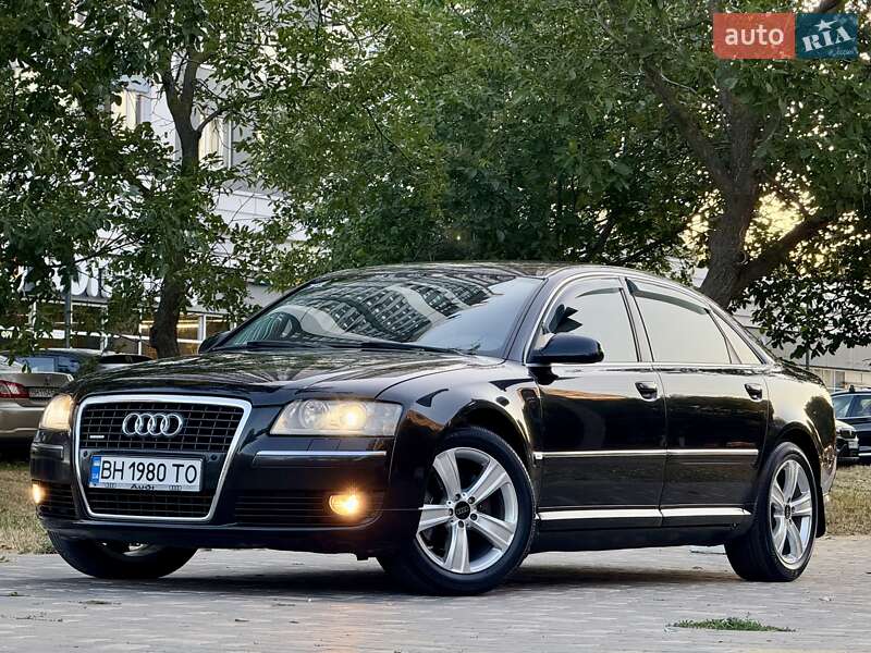 Седан Audi A8 2006 в Одесі