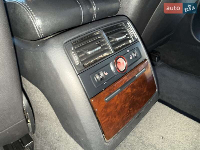 Седан Audi A8 2006 в Одесі