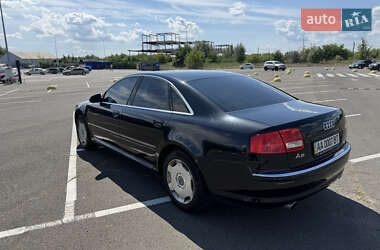 Седан Audi A8 2006 в 