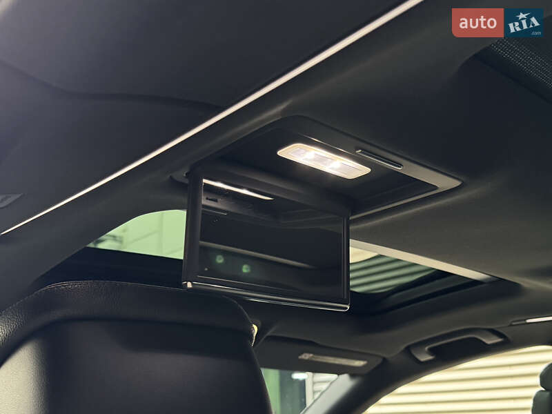 Седан Audi A8 2012 в Києві