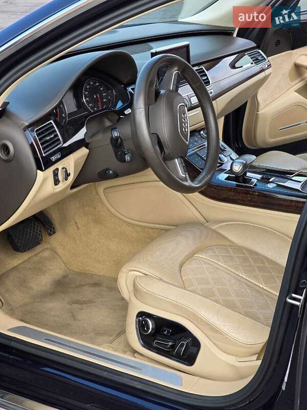 Седан Audi A8 2013 в Киеве фото 18 Седан Audi A8 2013 в Киеве