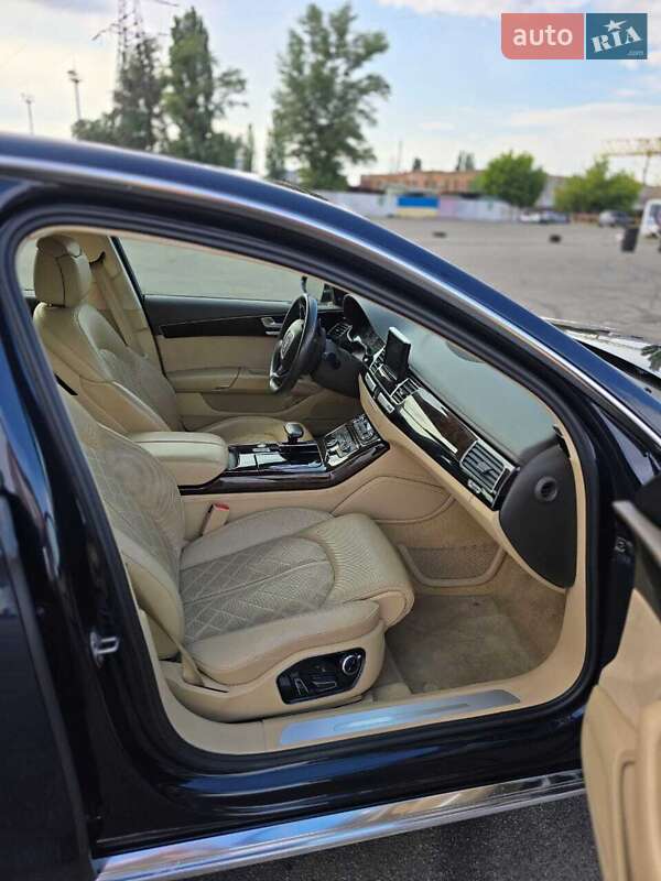 Седан Audi A8 2013 в Киеве фото 29 Седан Audi A8 2013 в Киеве