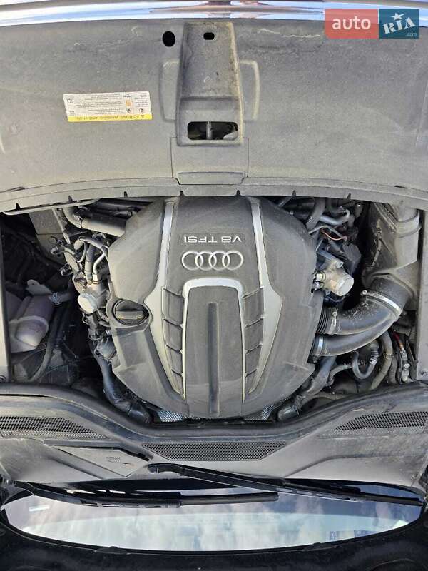 Седан Audi A8 2013 в Киеве фото 34 Седан Audi A8 2013 в Киеве