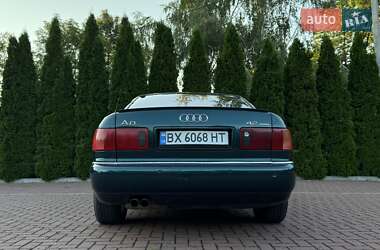 Седан Audi A8 1997 в 