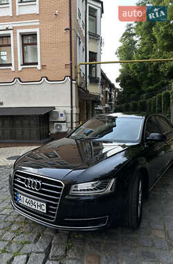 Седан Audi A8 2017 в Києві