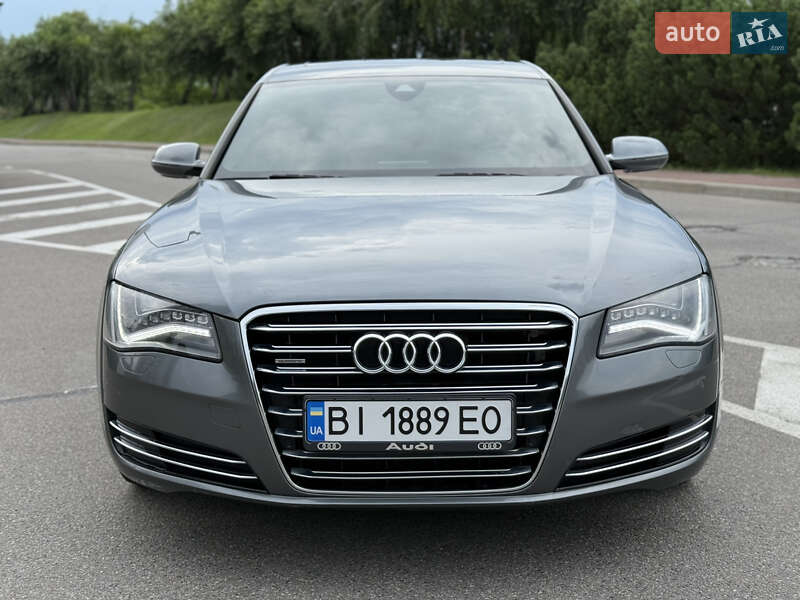 Седан Audi A8 2014 в Киеве
