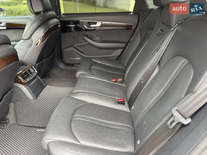 Седан Audi A8 2014 в Киеве