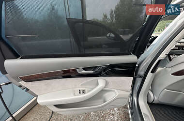 Седан Audi A8 2013 в Києві