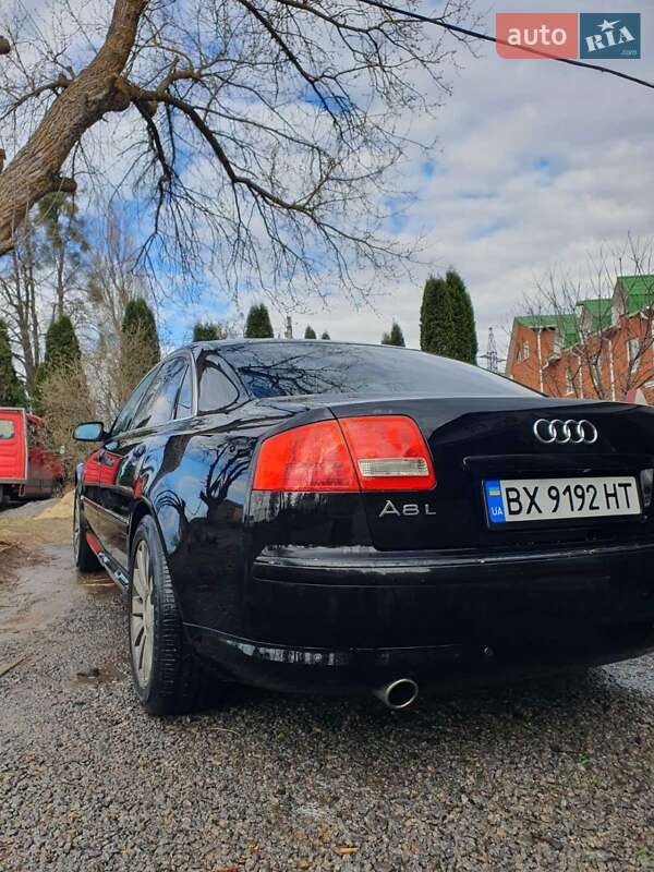 Седан Audi A8 2004 в Хмельницком