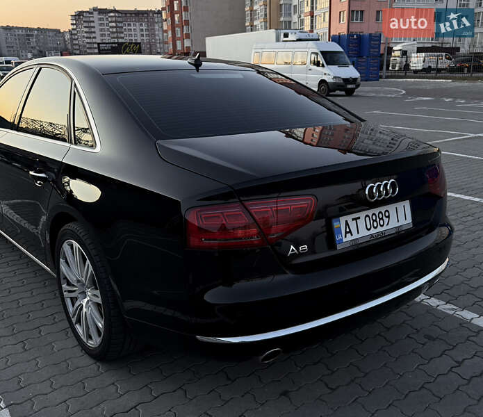 Седан Audi A8 2013 в Харькове