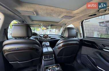 Седан Audi A8 2016 в 