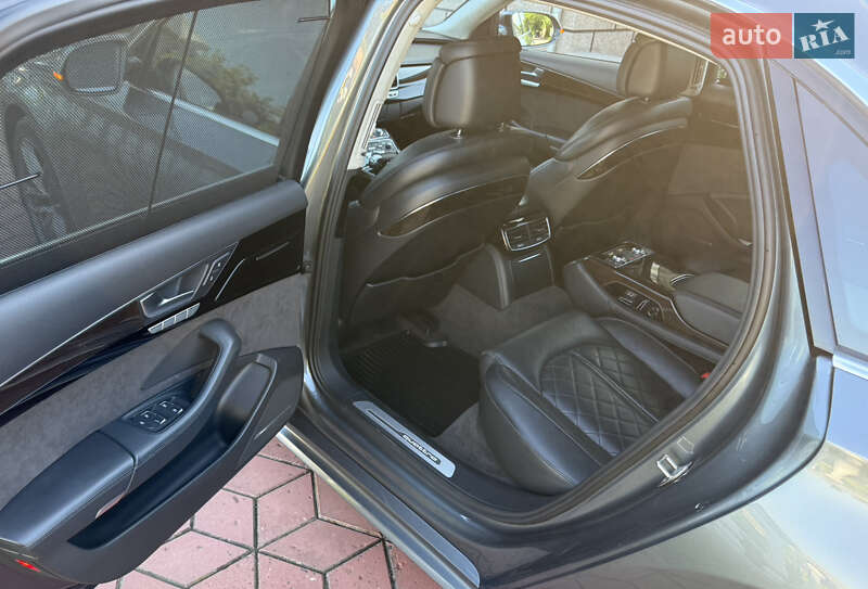 Седан Audi A8 2016 в Киеве фото 21 Седан Audi A8 2016 в Киеве