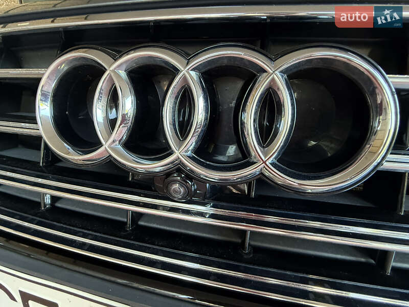 Седан Audi A8 2016 в Киеве фото 29 Седан Audi A8 2016 в Киеве