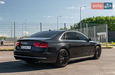 Седан Audi A8 2013 в 